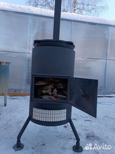 Печь под казан с трубой