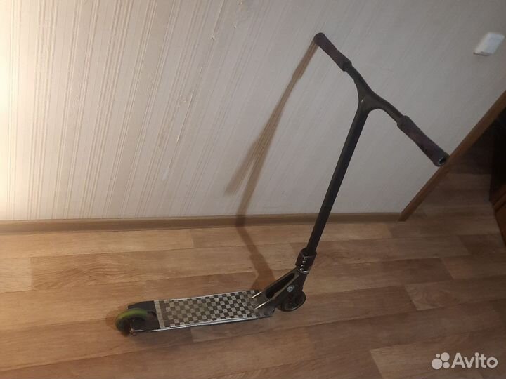 Трюковой самокат кастом парк