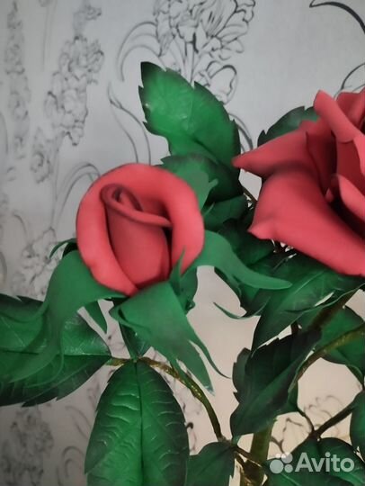 Интерьерная роза из фоамирана