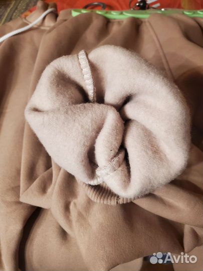 Спортивный костюм новый