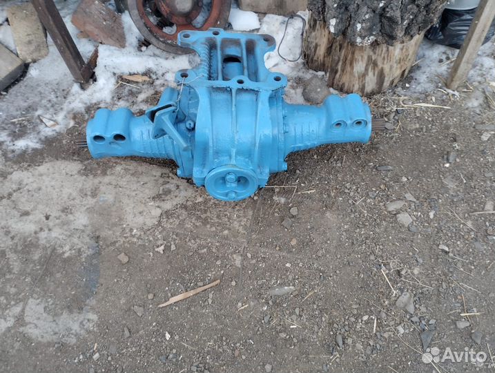 Передний мост на трактор т 40 (редуктор)