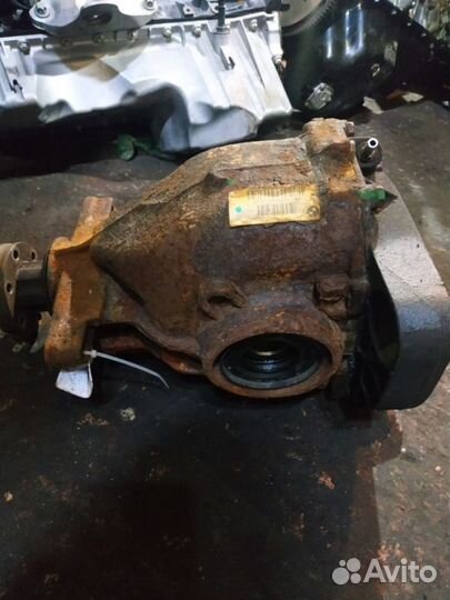 Редуктор задний Bmw X5 3.0I E53 M54 2006