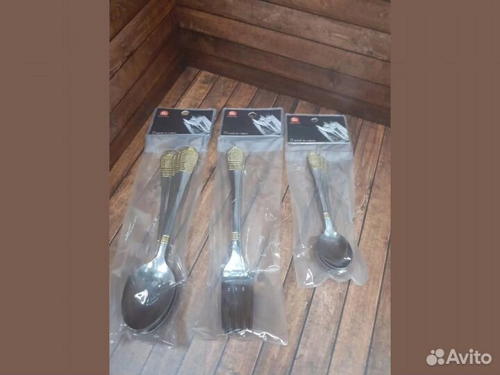 Столовый прибор столовая ложка вилка чайная ложка