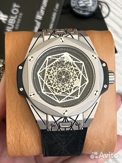 Часы мужские hublot