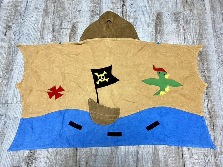Махровое детское полотенце с капюшоном - пират
