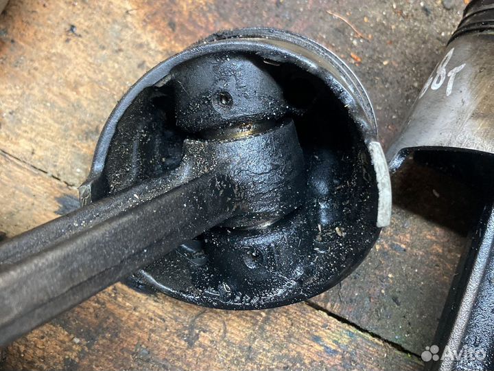 Поршень шатун mitsubishi 4d68t