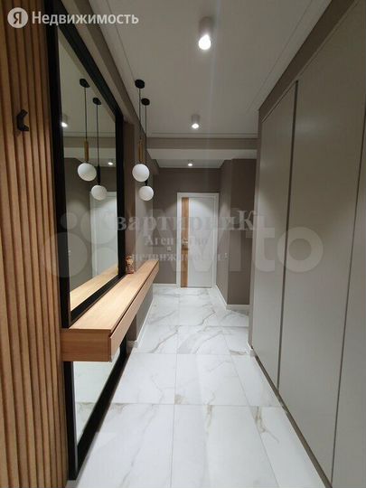 2-к. квартира, 62 м², 5/9 эт.