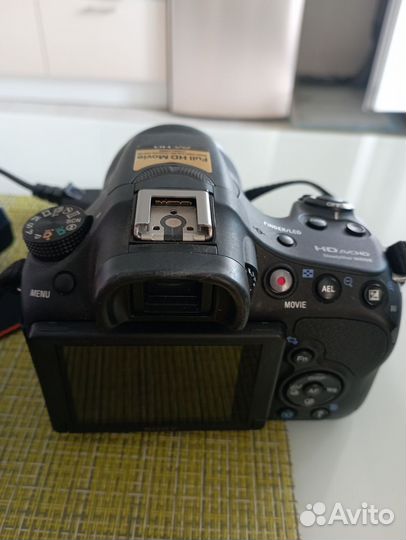 Зеркальный фотоаппарат