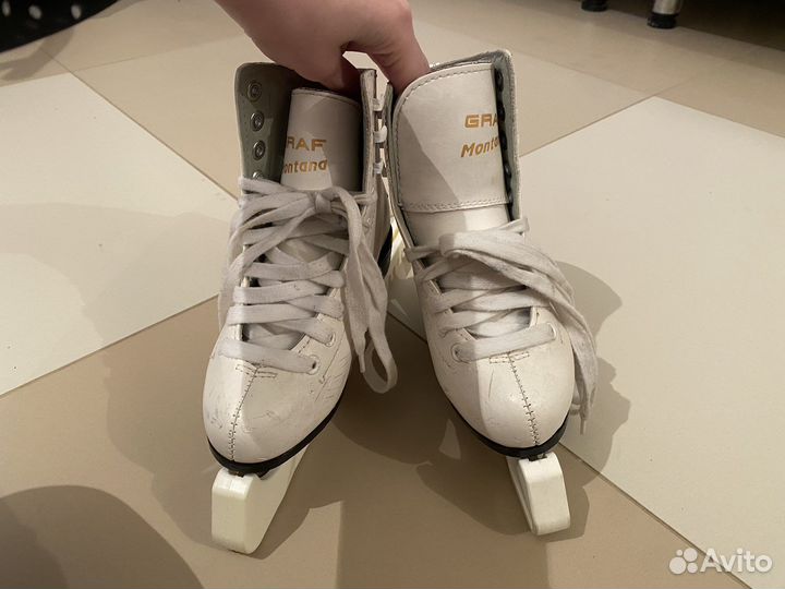 Коньки фигурные детские 30 размер
