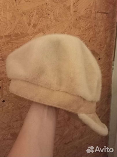 Берет женский
