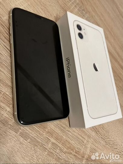 iPhone 11, 128 ГБ