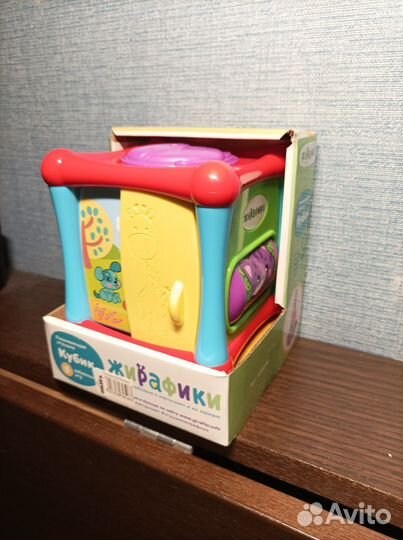 Развивающий кубик