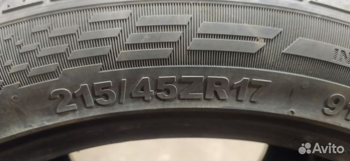 CrossLeader DH01 215/45 R17