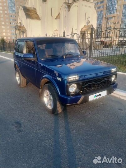 LADA 4x4 (Нива) 1.7 МТ, 2010, 90 000 км
