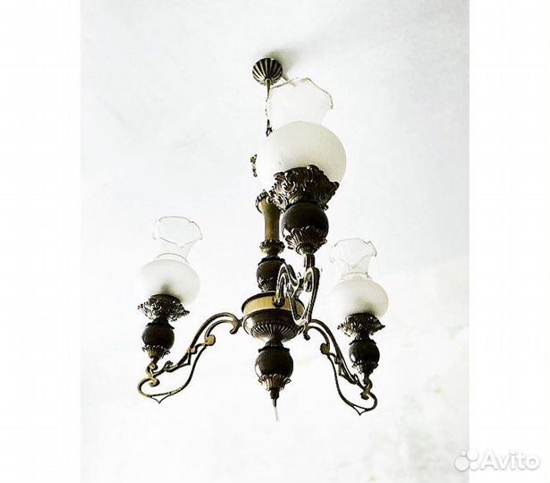 Люстра. Югославия