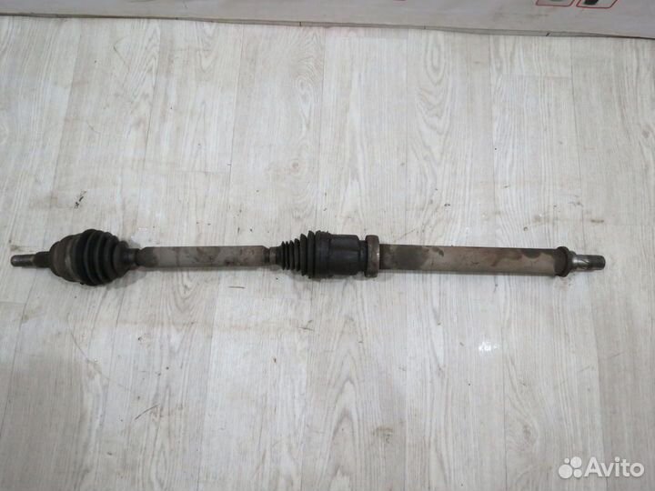 Привод передний правый Ford Focus 3