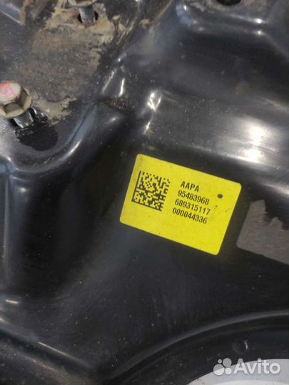 Балка подвески Chevrolet Aveo T300 передняя