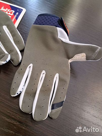 Перчатки для мотоцикла 100