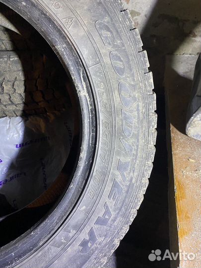 Goodyear Wrangler IP/N 225/65 R17