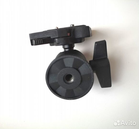 Штативная головка Giottos