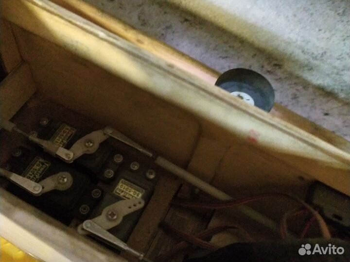 Радиоуправляемый самолет