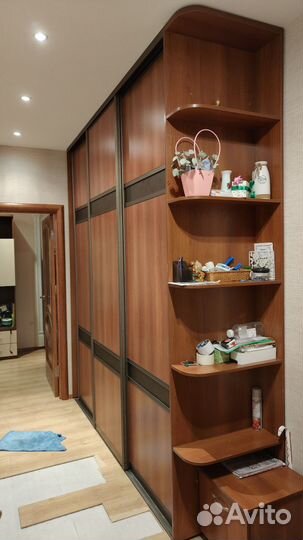 Шкаф в прихожую