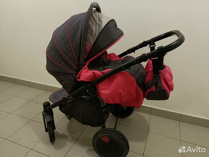 Продам коляску Tutis Zippy 2 в 1