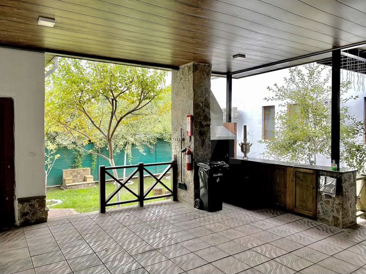 Дом 117 м² на участке 3,6 сот.