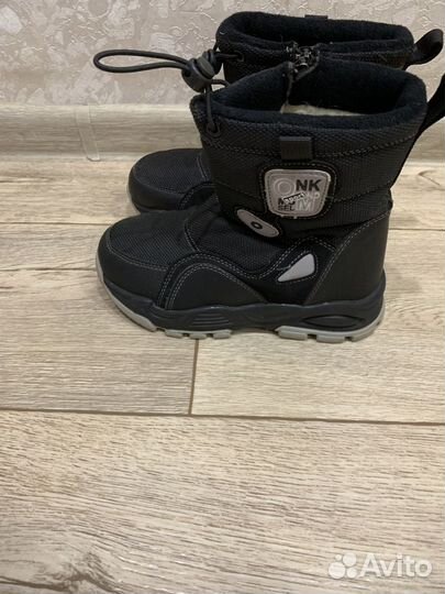 Продам зимние ботинки для мальчика