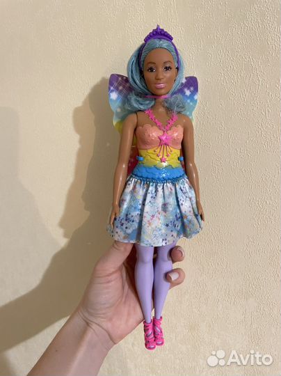 Барби, фея с крылышками