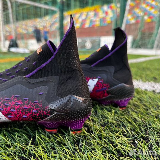 Бутсы детские Adidas Predator Freak+ FG