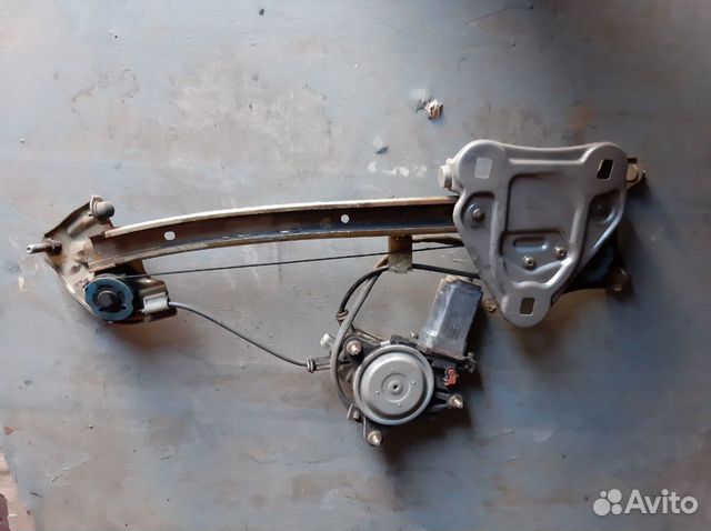 Стеклоподъёмник Toyota Chaser,JZX 100