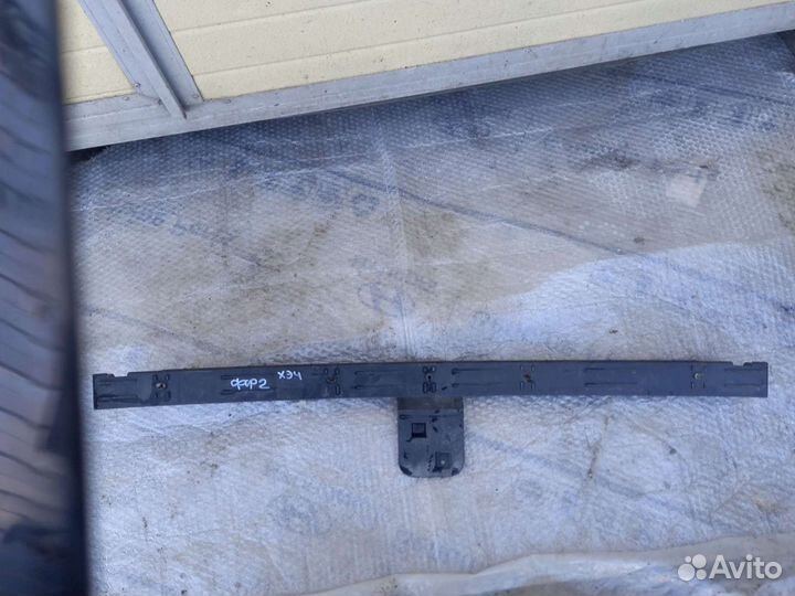 Форд фокус 2 хечбек- кронштейн заднего бампера