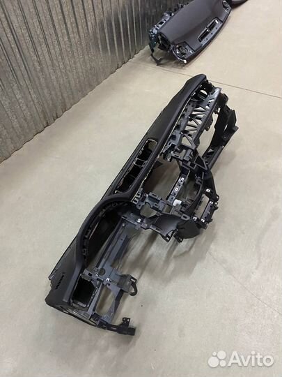 Панель с подушкой Nissan Qashqai J11