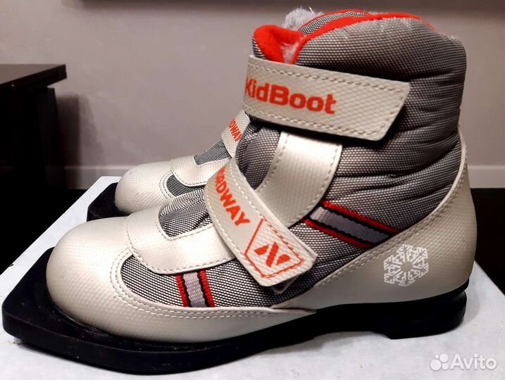 Беговые лыжи