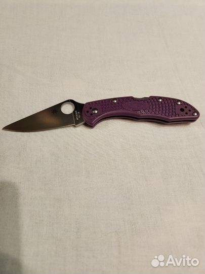 Нож spyderco delica 4