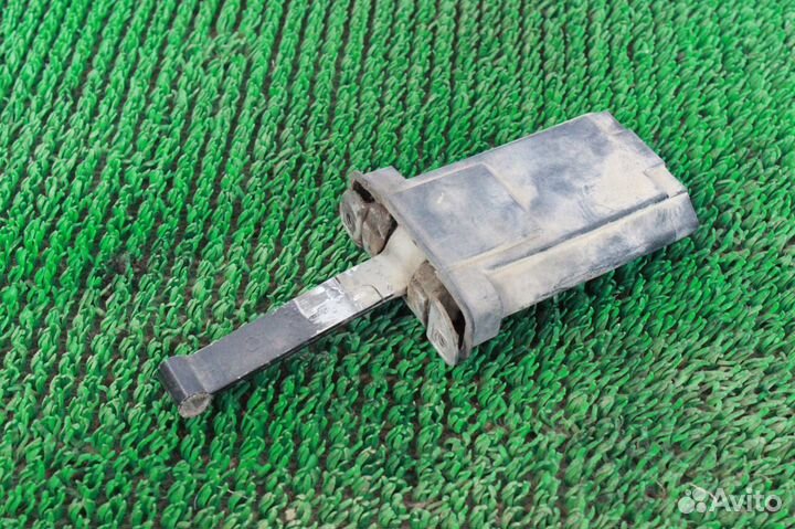 Задний левый фиксатор двери Mercedes S-Class W140