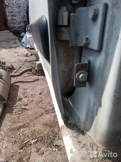 Дверь передняя правая Peugeot Partner M59 TU3A KFW