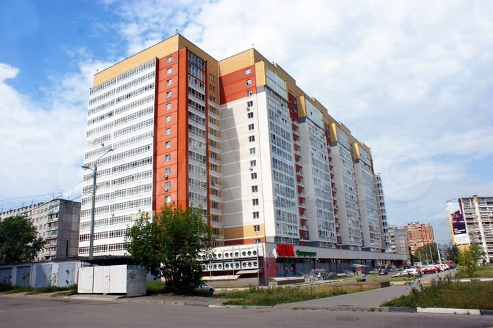 2-к. квартира, 56 м², 4/17 эт.