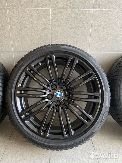 Оригинальные зимние колеса R19 BMW G30 664m