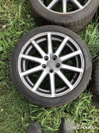 Зимние колеса 245/40r18