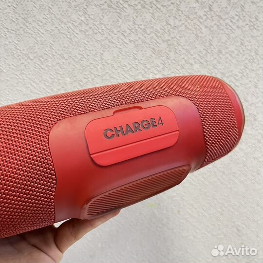 Колонка беспроводная JBL Charge 4 красная