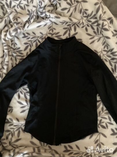 Спортивная кофта на замке женская