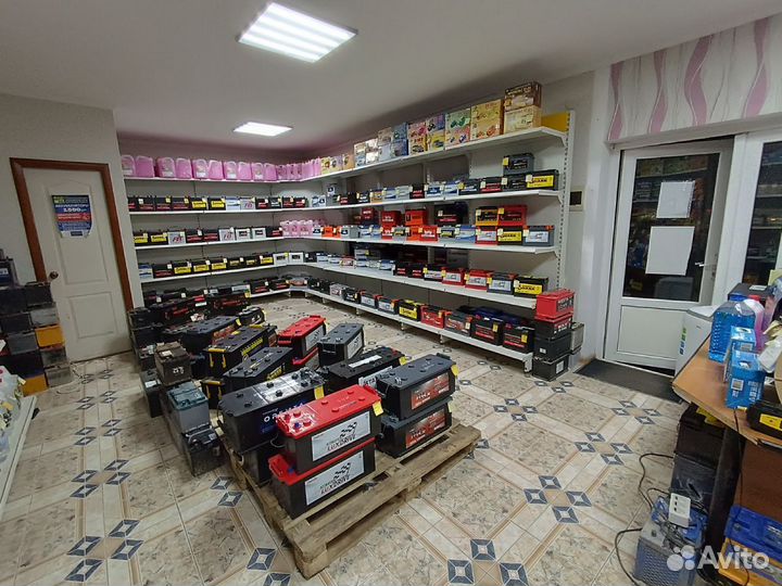 Зарядка для автомобильного аккумулятора Вымпел 55