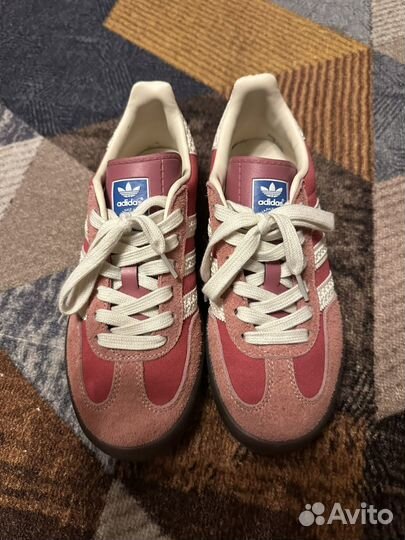 Кроссовки женские adidas