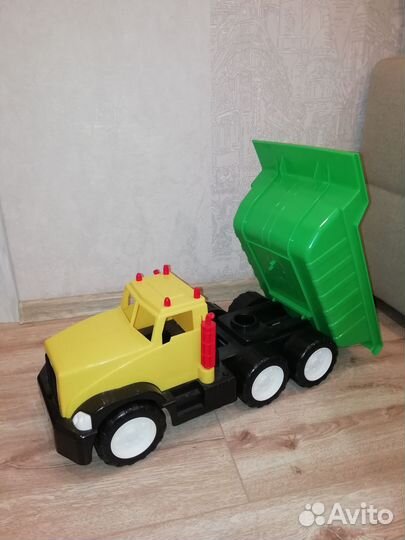 Игрушка Грузовик большой