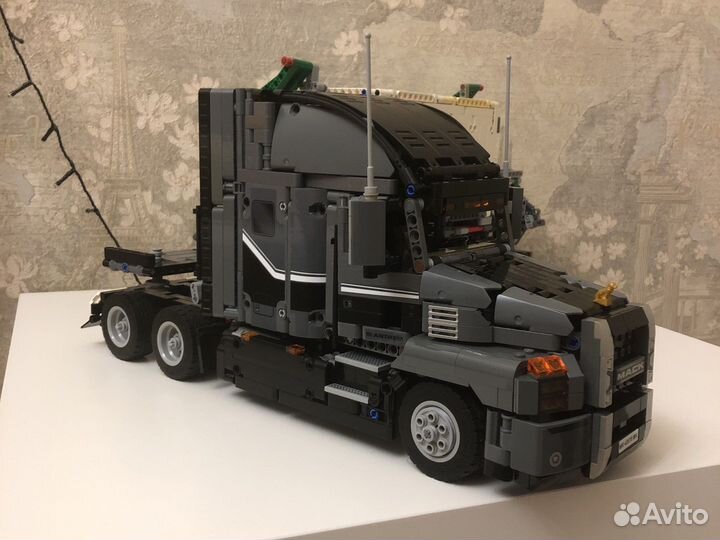 Lego technik Лего техник мусоровоз 42078