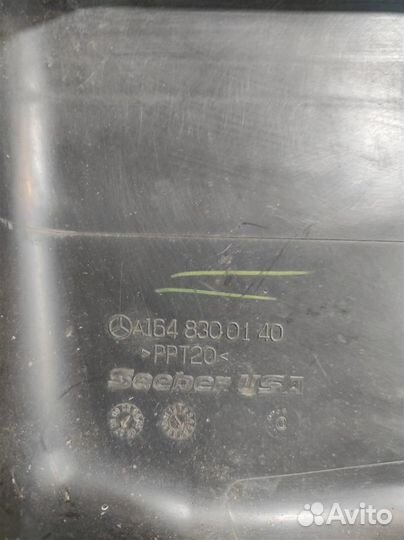 Воздухозаборник Mercedes Benz ML W164 2007