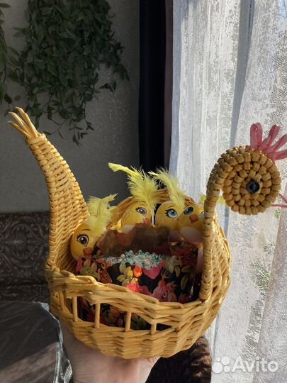 Плетеная курочка пасхальная