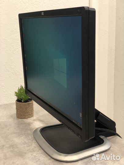 Широкоэкранный жк-монитор HP L2245wg, 22 дюйма